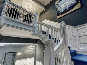 Bouticroom Studios Museums Premiumstays