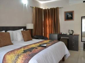 Welcoming 1 Bedroom With King Size Bed,pool, Wifi