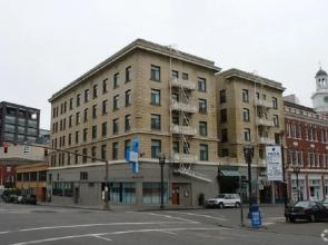 Washington Plaza Apartments