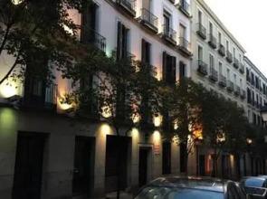 Ch Otello Rooms Madrid