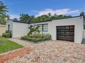 Hibiscus House in Fort Lauderdale