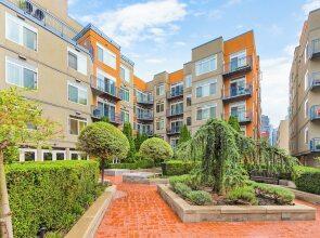 Belltown Perch explore like a local