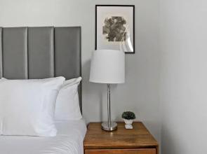 Cozy 3BR Gem - Lincoln 3E