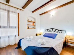 Tra le Due Torri e Piazza Santo Stefano Apartment