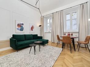 Wrocław Rynek Apartment by Renters