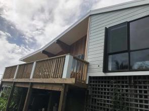 Pacific views, tranquil location, large home Navy House 2