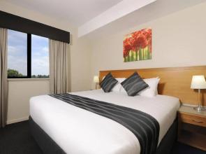 Assured Ascot Quays Apartment