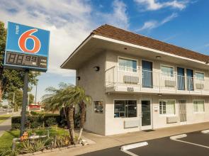 Motel 6 Ontario, CA - Airport