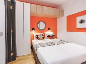 Chic Coral Flat Fits 4 in Boulogne-billancourt