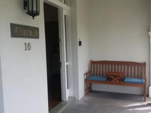 Riverbank Villa Devonport