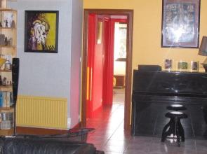 Idyllic house near the sea