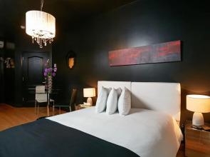 LikeAHotel Le Penfield Suites by Mc Gill