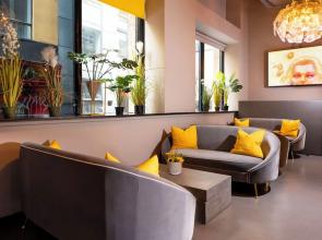 REZz Temple Bar, Dublin