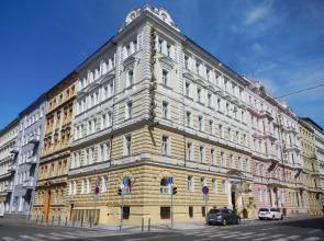 Alqush Downtown Hotel