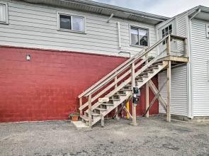 Walkable St Ignace Condo w/ Lake Huron Views