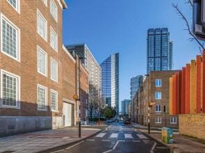 "Guestready  Stylish 2br Home In Islington"