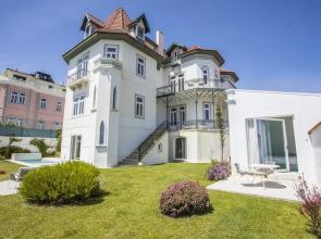 Seaview Castle by Cadenzalux