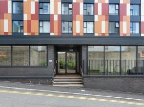 Popular Studio - Great for Working Away and Royal Oldham Hospital