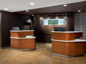 Courtyard by Marriott Pittsburgh Airport