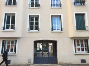 Fonty Cosy Yard side Top last floor