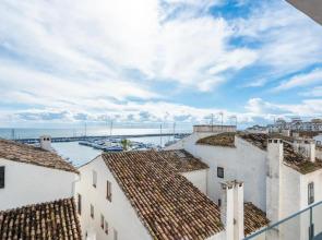 Puerto Banus Harbour Apartment