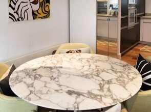 Modern 2 Bedroom With Balcony Near Oxford Street