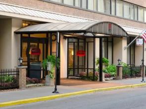 Sonesta ES Suites Chicago Downtown Magnificent Mile (ex. Residence Inn by Marriott Chicago Downtown