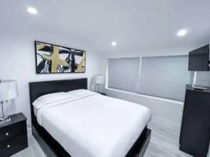 Modern Lux Home 3BR 2BA With Heated Pool