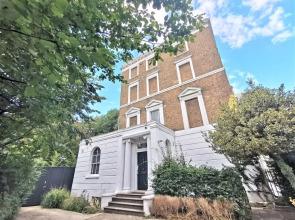 Spacious 2 bed flat in Camden