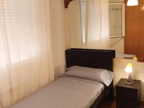 habitación muy cerca del centro, en el metro 10min a sol/ gran vía