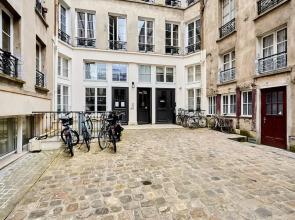 Duplex Center of Paris