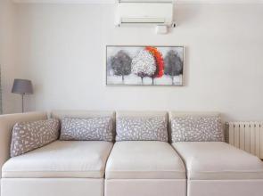 Art House Fira Apartments