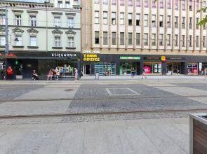 Penguin Apartments City Center