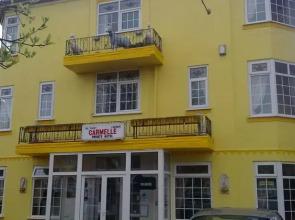 Carmelle Hotel