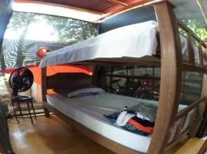 Hostal Backpackers Villa Karejo