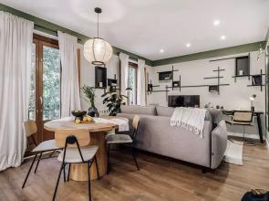 Zappa - 2 Bedrooms in Chamber