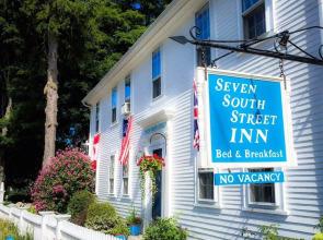 Seven South Street Inn