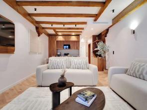 Luxurious Apartment - 3br/10p - Quartier Latin