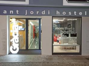 Sant Jordi Hostels Gracia