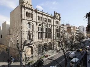 Habitat Apartments Plaza España