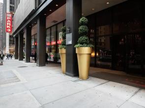 J s Modern 2 BR Apartment NYC