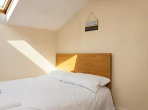 2 Bedroom Apartment in Dalston