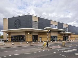 Large Group Greenwich Charlton O2 House