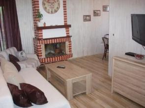 Mir - Free Parking - A5