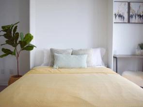 Modern Downtown Studio With City Views Balcony