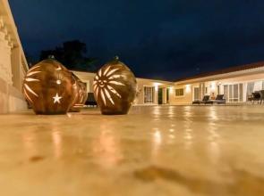 Villa With 4 Master Bedrooms w/ En-suite Bathrooms