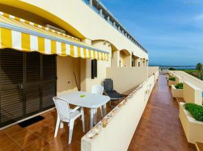 A15- Cliffside Beach Apartment by Dreamalgarve