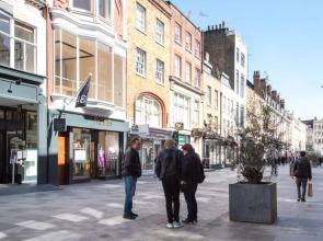 Bright London Bridge Apartment
