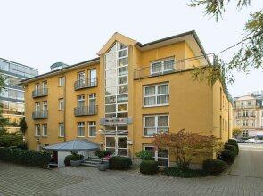 Villa Hotel Frankfurt by MZ collection