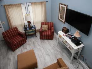 M & M's Getaway by RedAwning